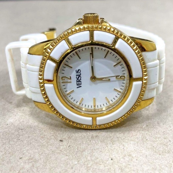 Versace Authentic Versus Watch 66.6g